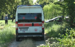ambulanza-carabinieri-campagna