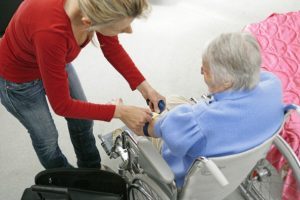 badante anziana assistenza disabili